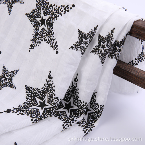 Weiche Handgefühlstern gedruckter Rayon -Kleiderstoff